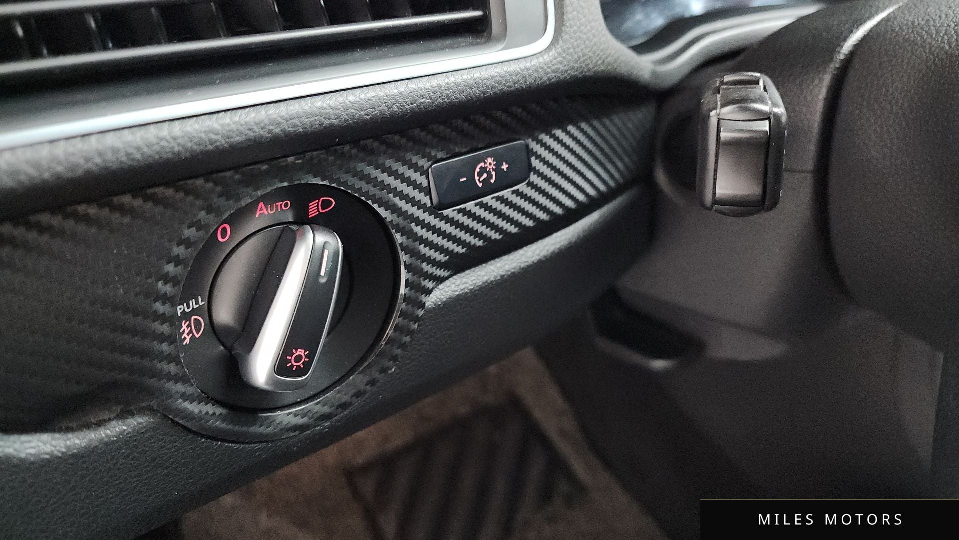 Volkswagen Passat 2015 — миниатюра 17