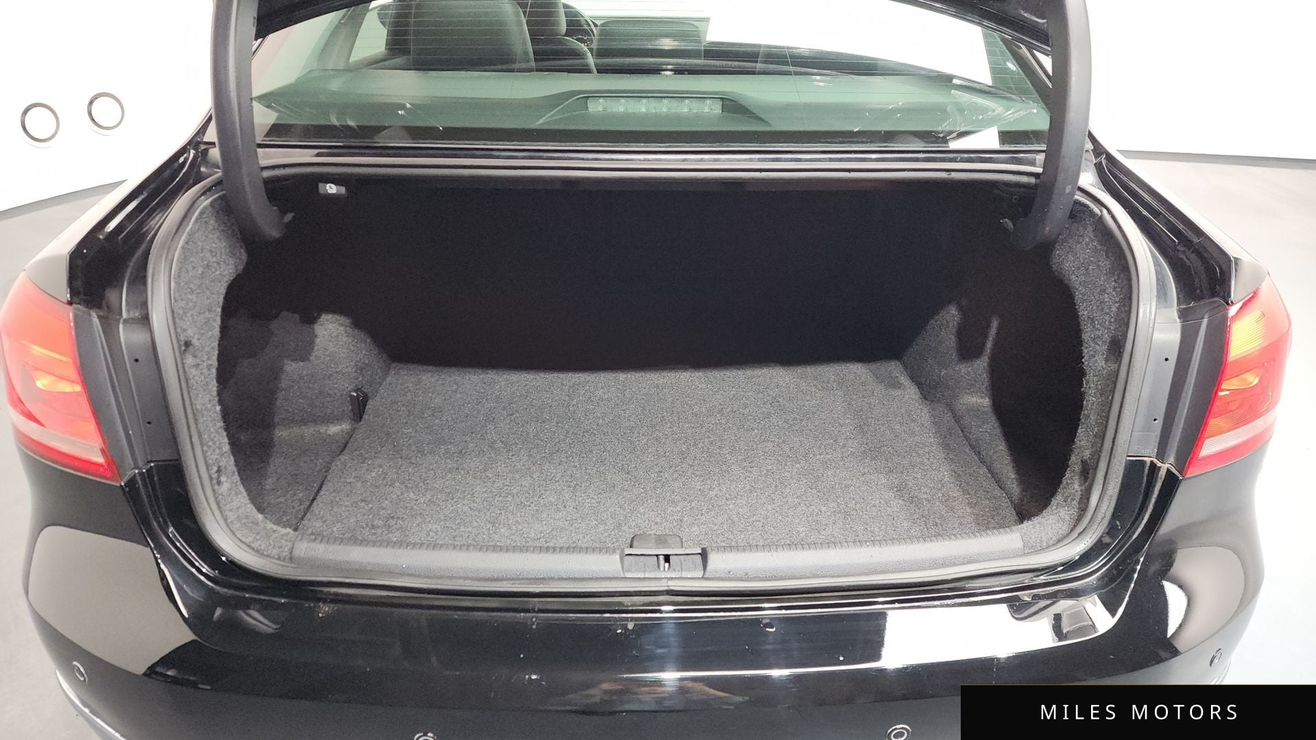 Volkswagen Passat 2015 — миниатюра 20