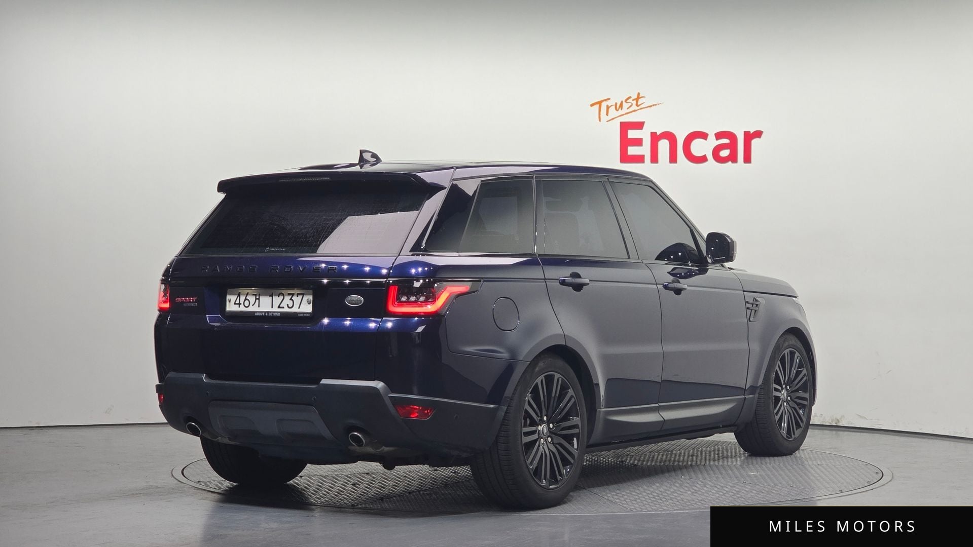 Land Rover Range Rover Sport 2017 — миниатюра 2