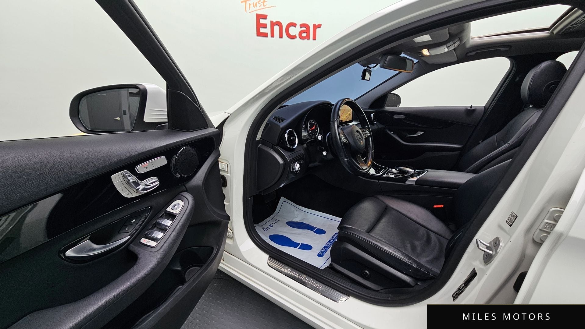 Mercedes-Benz C-Class W205 2016 — миниатюра 10