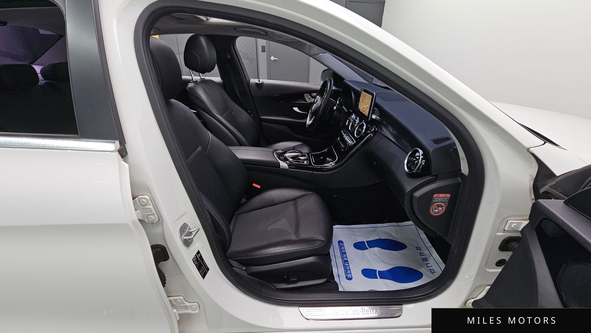 Mercedes-Benz C-Class W205 2016 — миниатюра 12