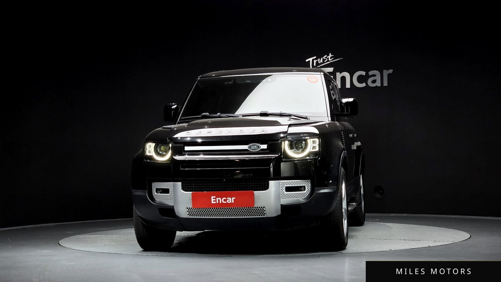 Land Rover Defender 2022 — миниатюра 3