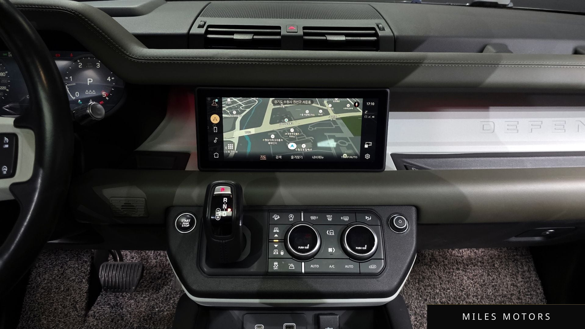 Land Rover Defender 2022 — миниатюра 14