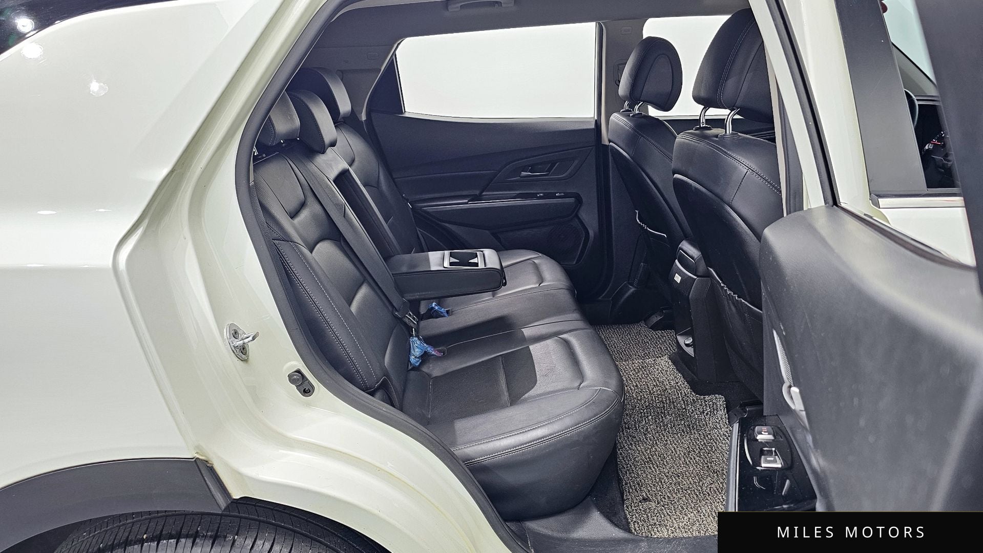 KG Mobility Beautiful Korando 2020 — миниатюра 11