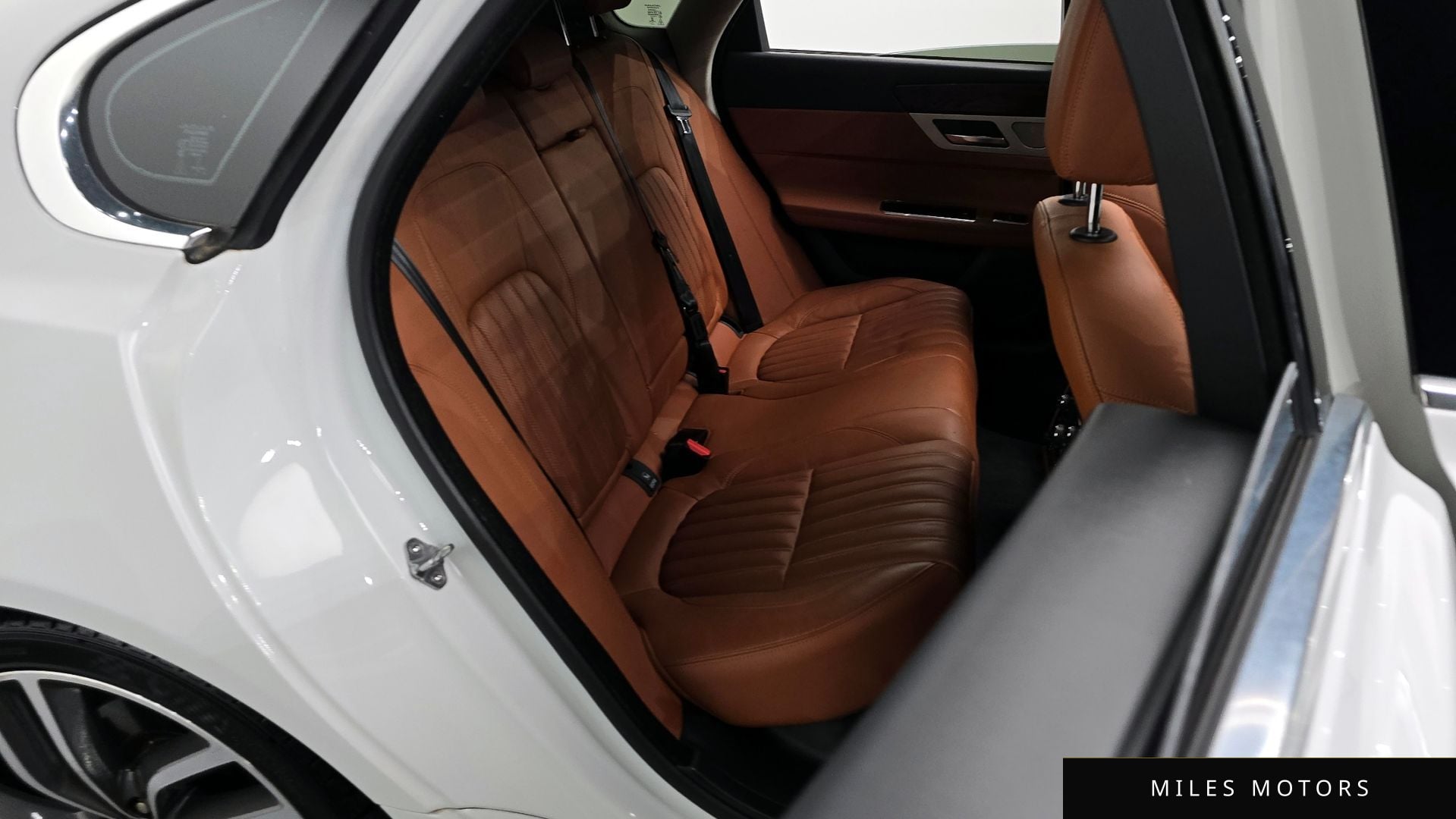 Jaguar XF (X260) 2016 — миниатюра 12