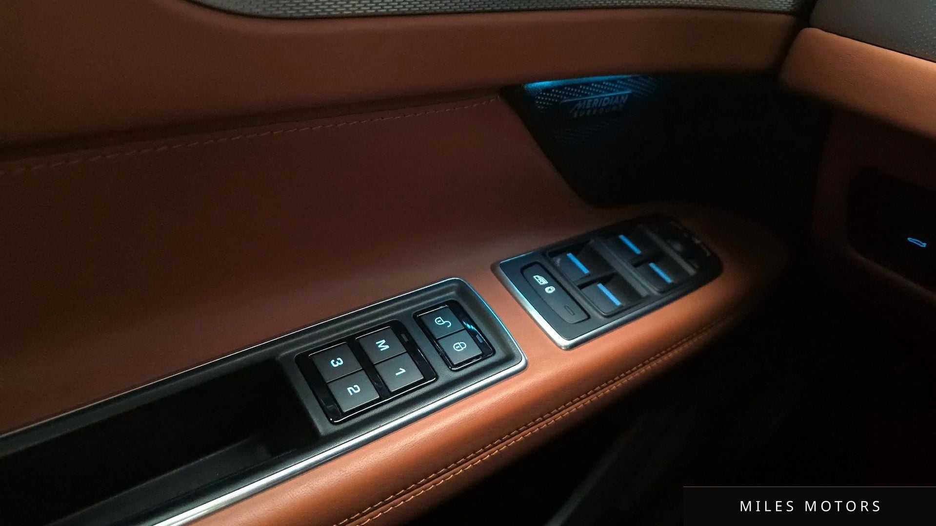Jaguar XF (X260) 2016 — миниатюра 17
