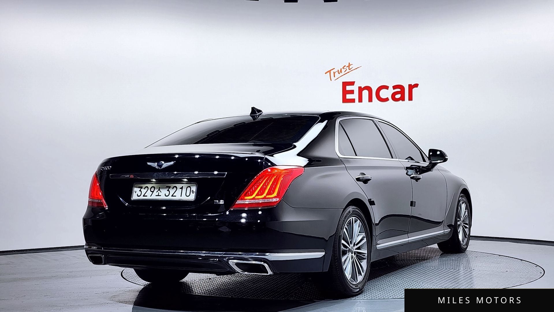 Genesis EQ900 2016 — миниатюра 2
