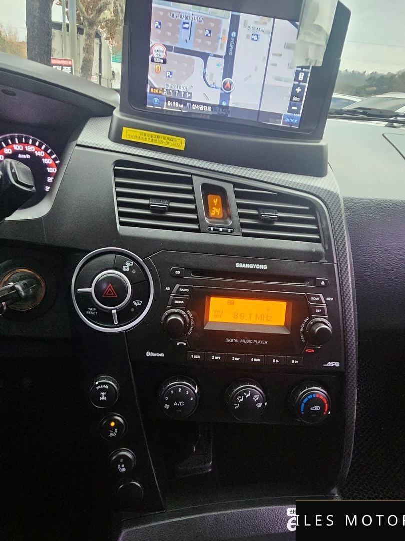 KG Mobility KORANDO 2015 — миниатюра 7