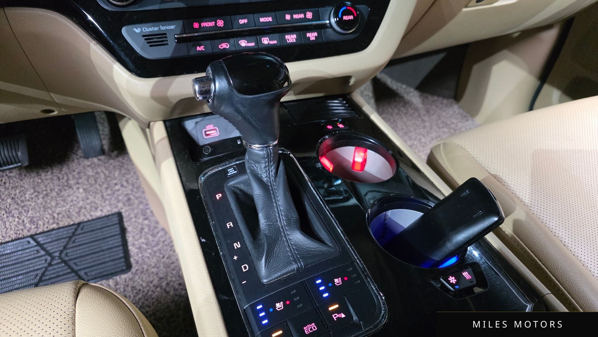 Kia Canival 2016 — миниатюра 9