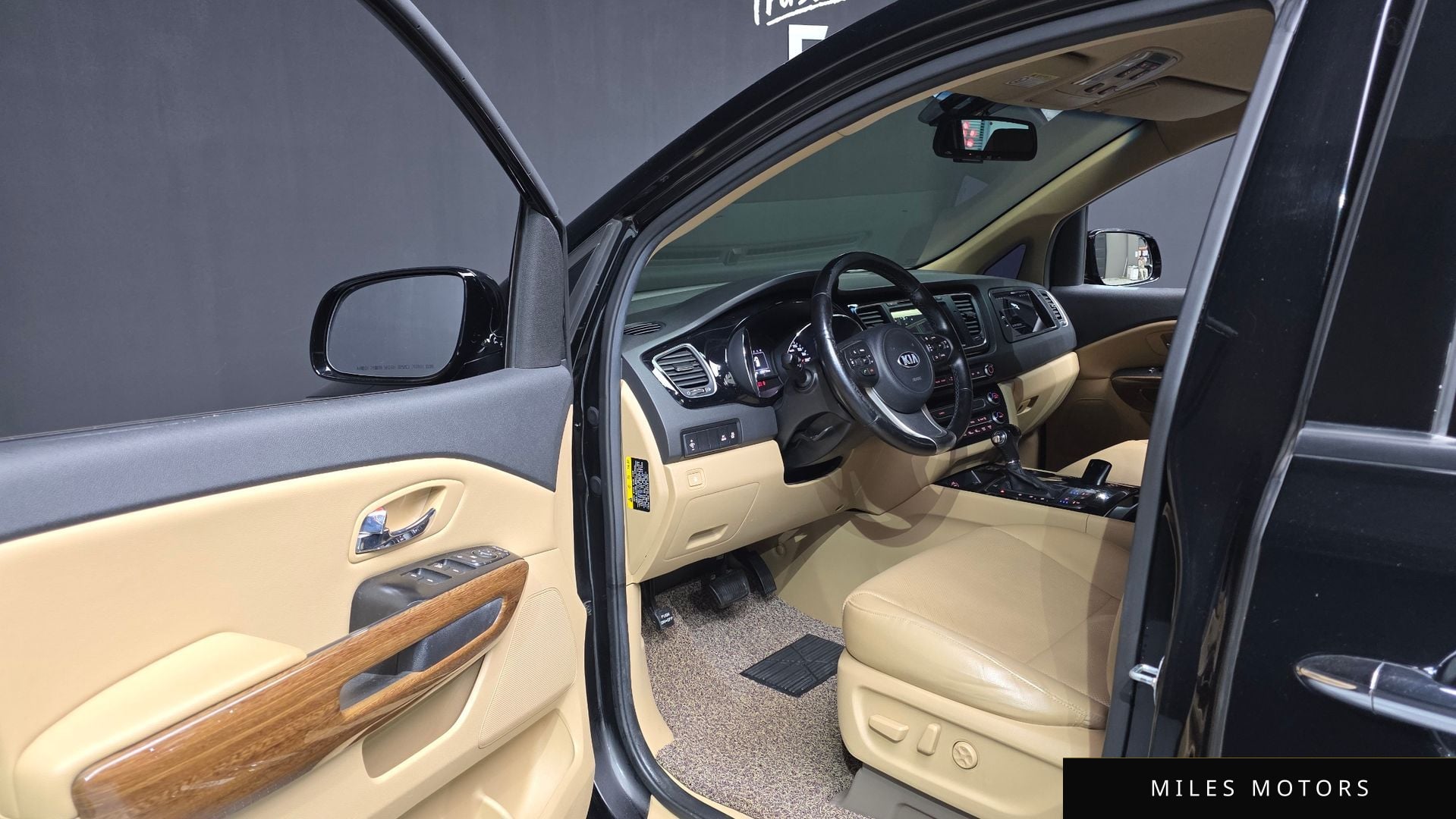 Kia Canival 2016 — миниатюра 11