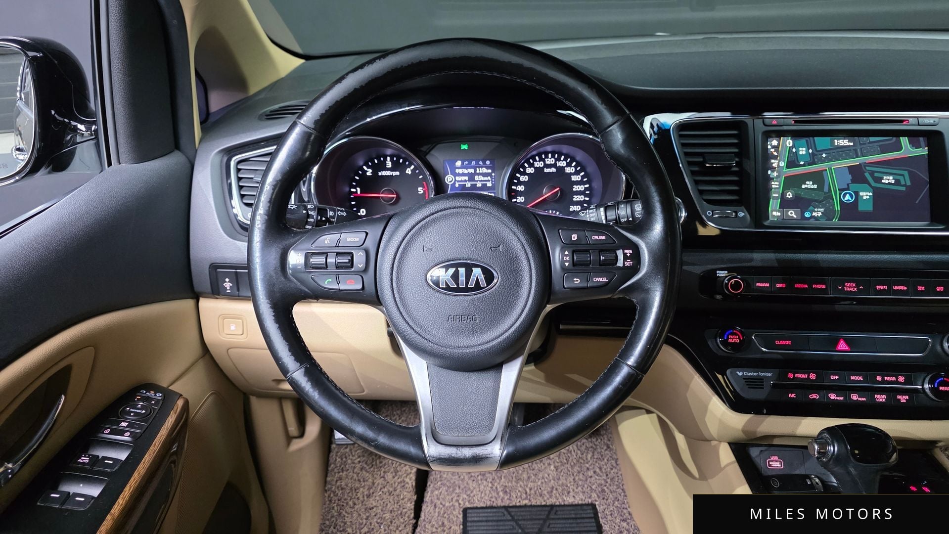 Kia Canival 2016 — миниатюра 12
