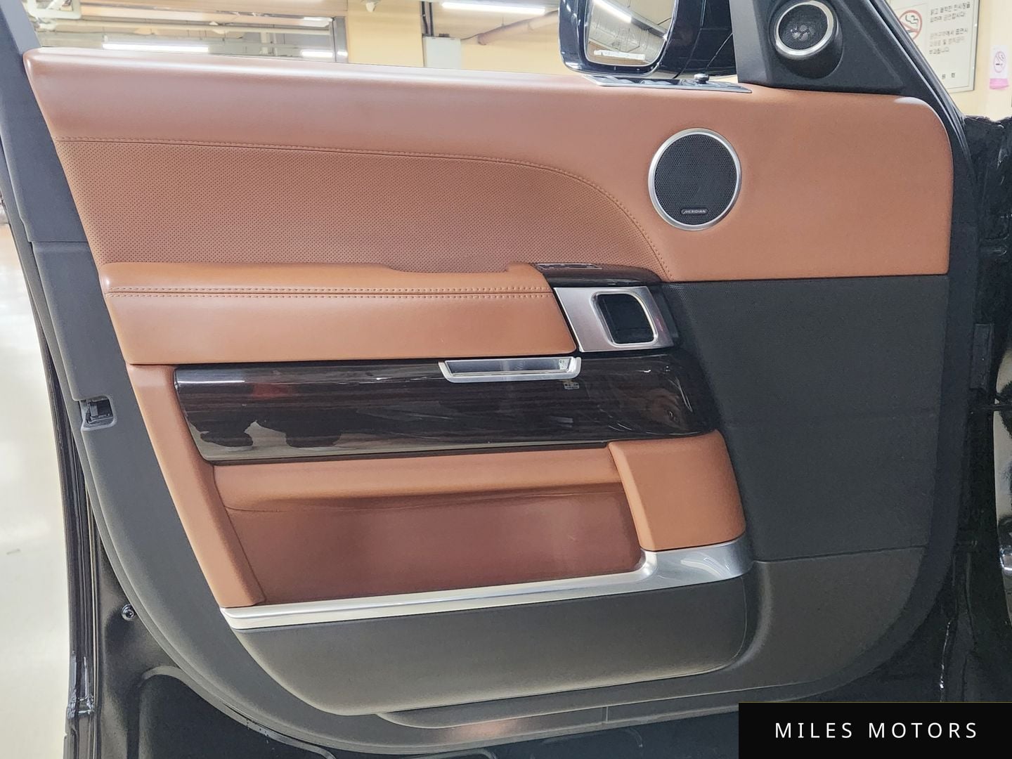 Land Rover Range Rover 2017 — миниатюра 9