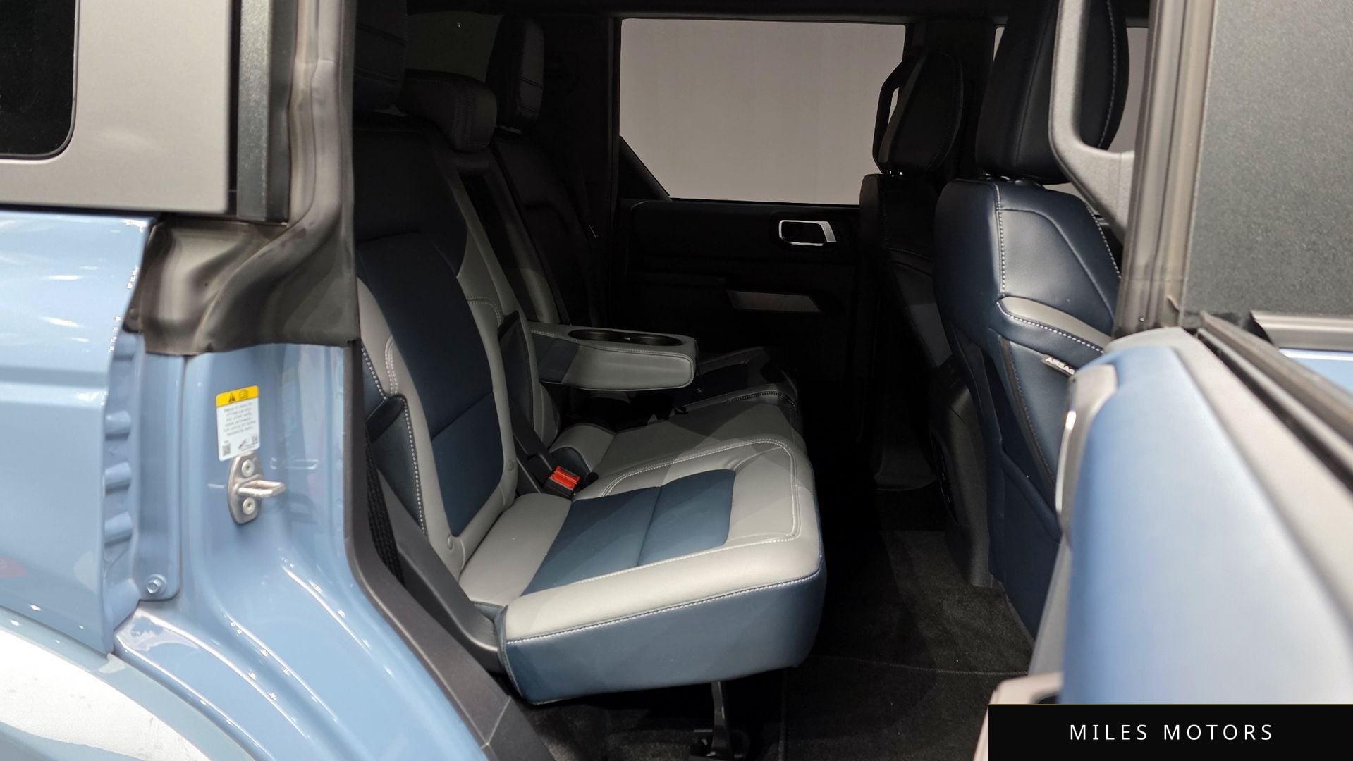 Ford Bronco 2023 — миниатюра 12