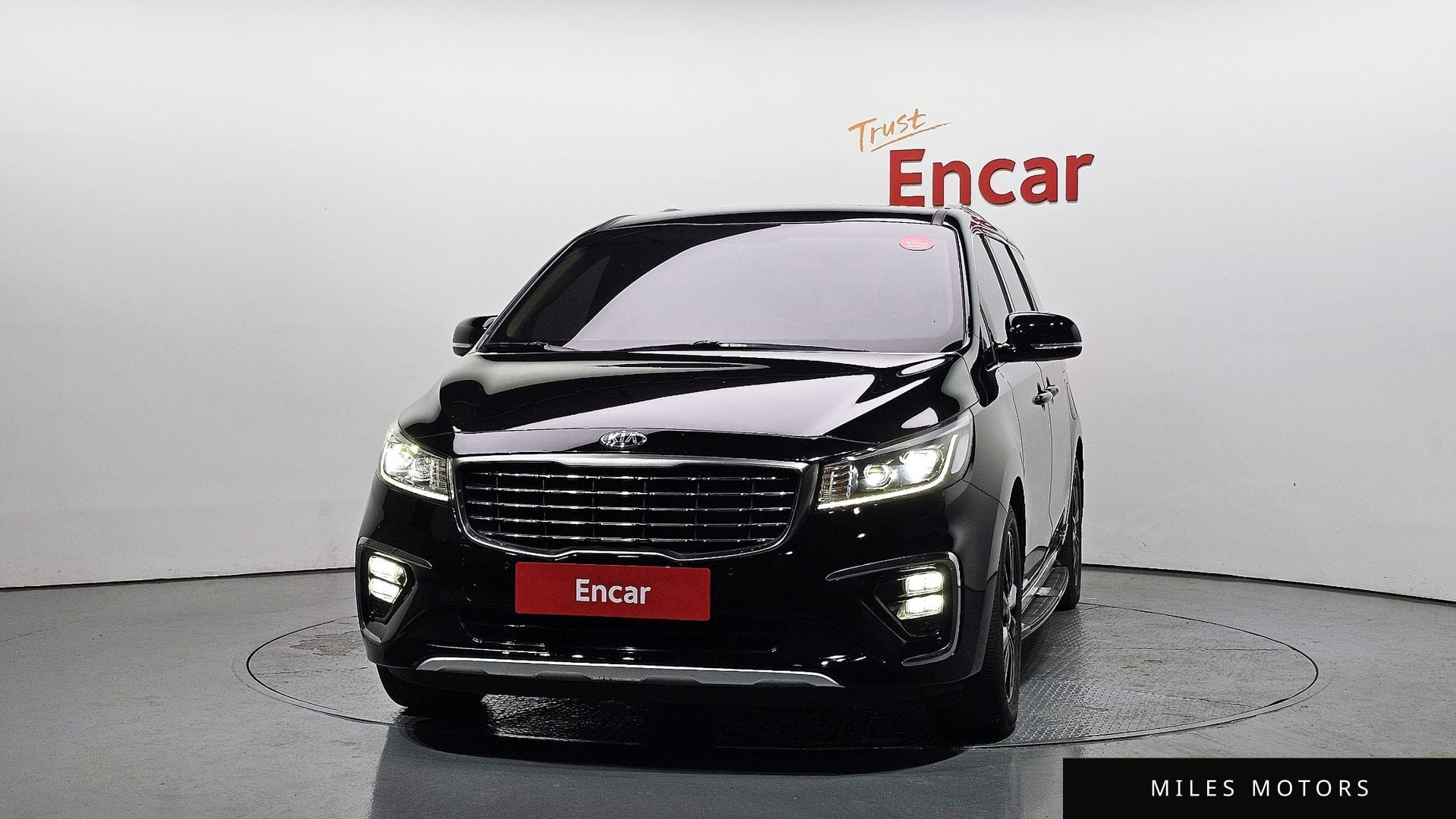Kia Canival 2019 — миниатюра 3
