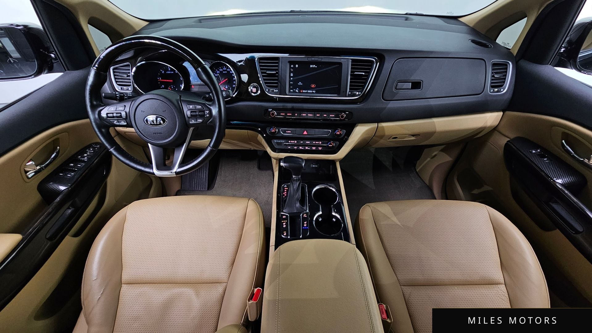 Kia Canival 2019 — миниатюра 7