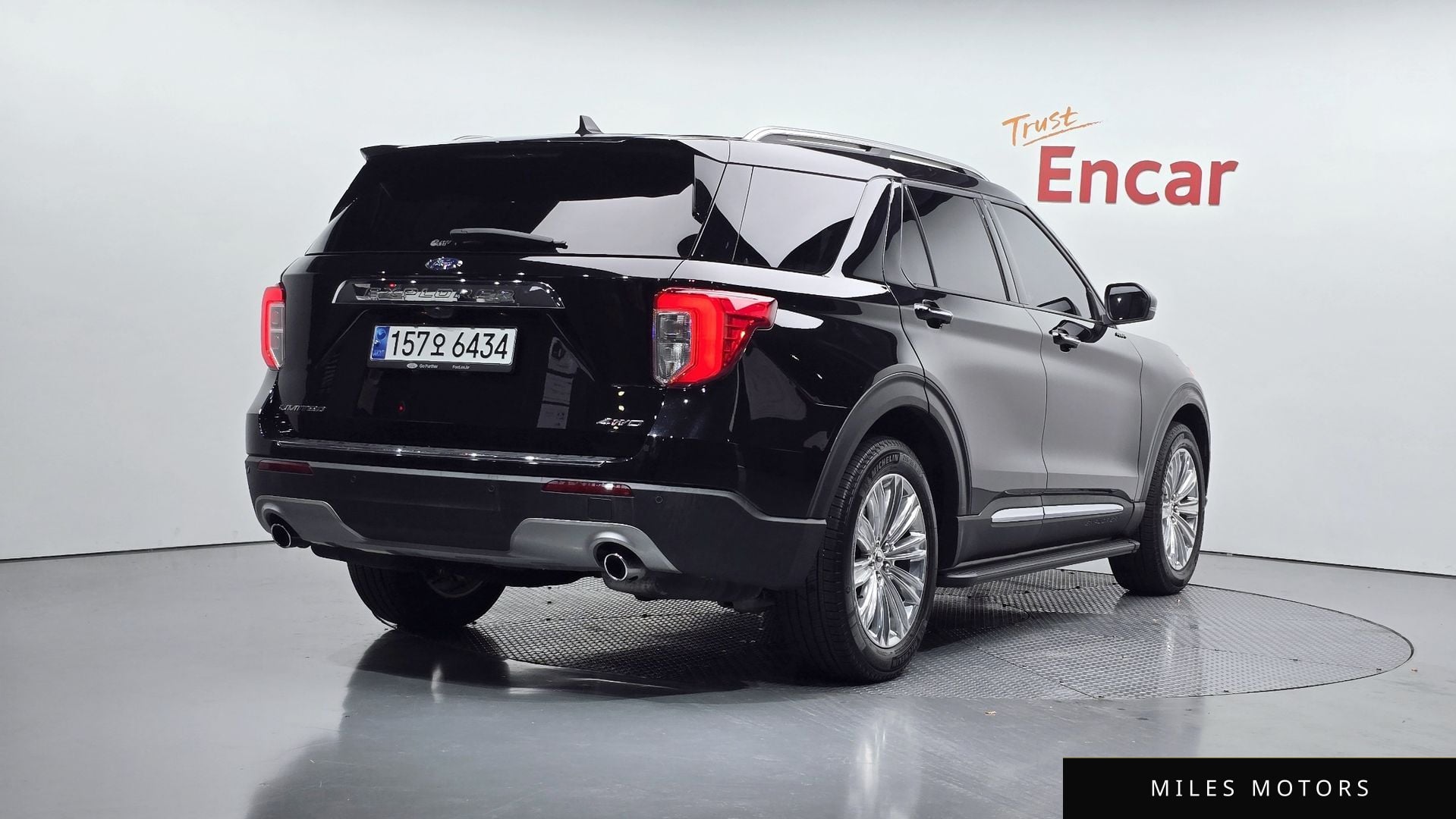 Ford Explorer 2023 — миниатюра 2