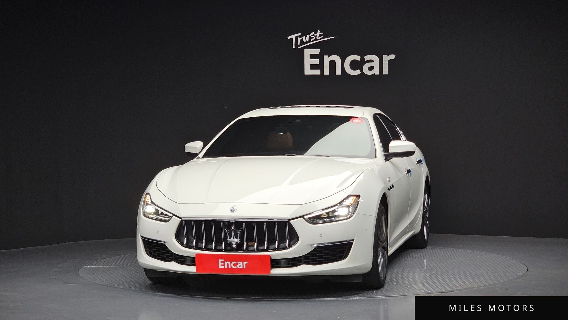 Maserati 기블리 2022 — миниатюра 3