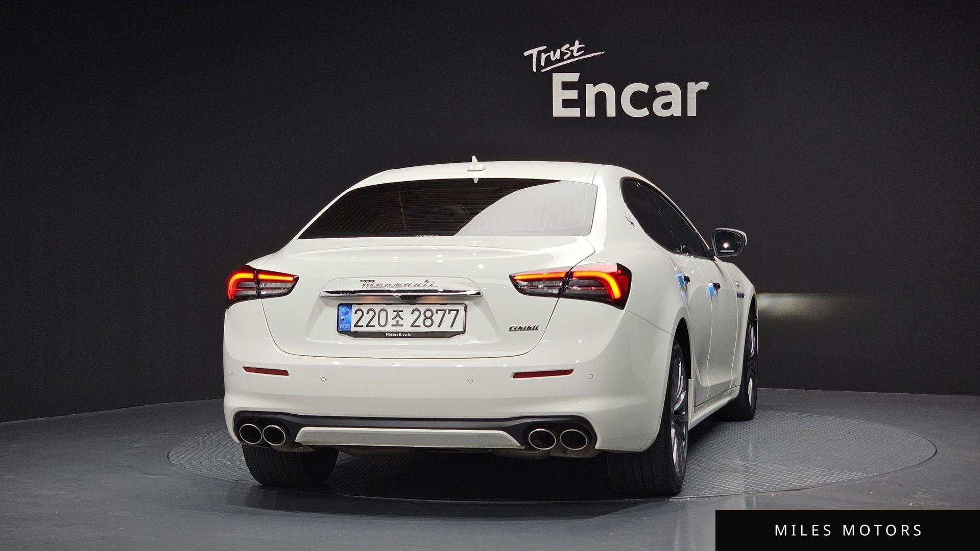 Maserati 기블리 2022 — миниатюра 4