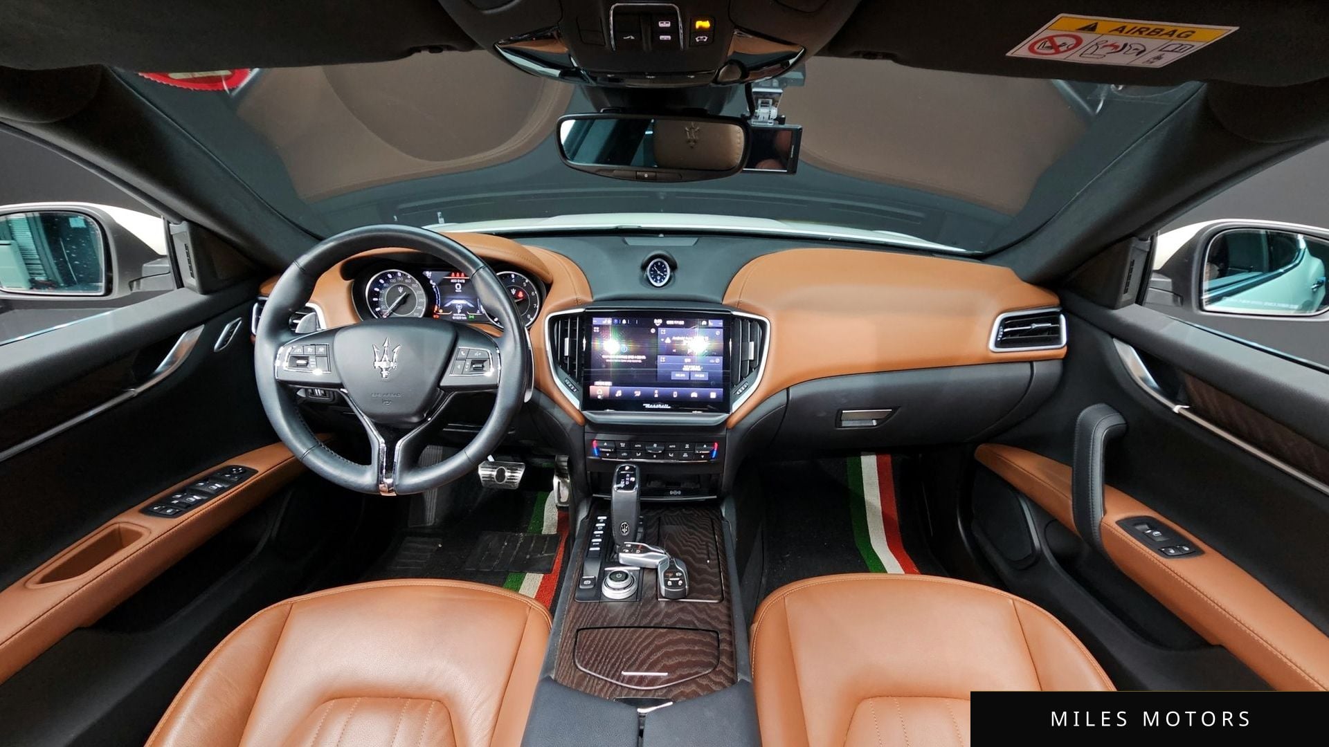 Maserati 기블리 2022 — миниатюра 7
