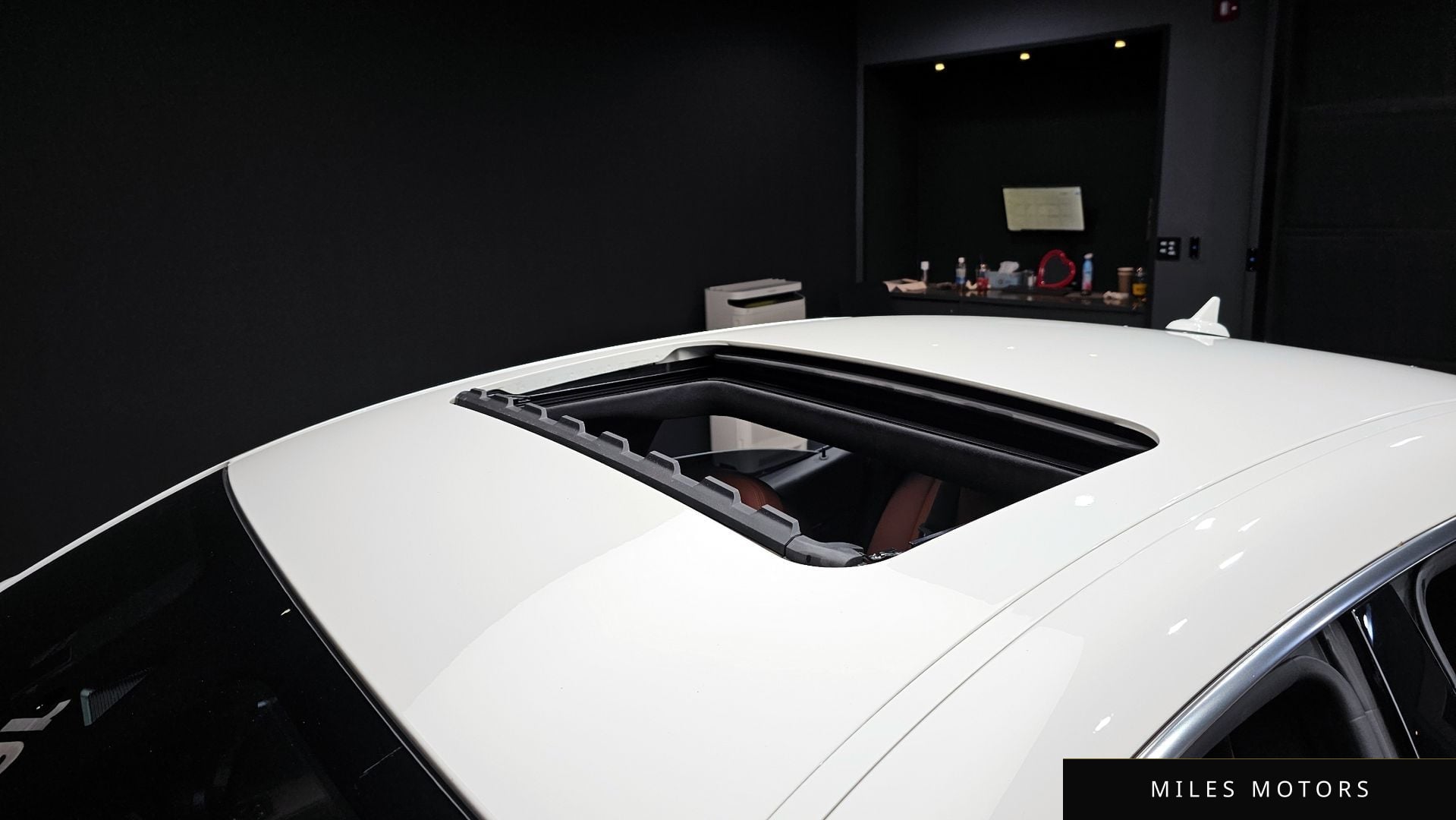Maserati 기블리 2022 — миниатюра 17