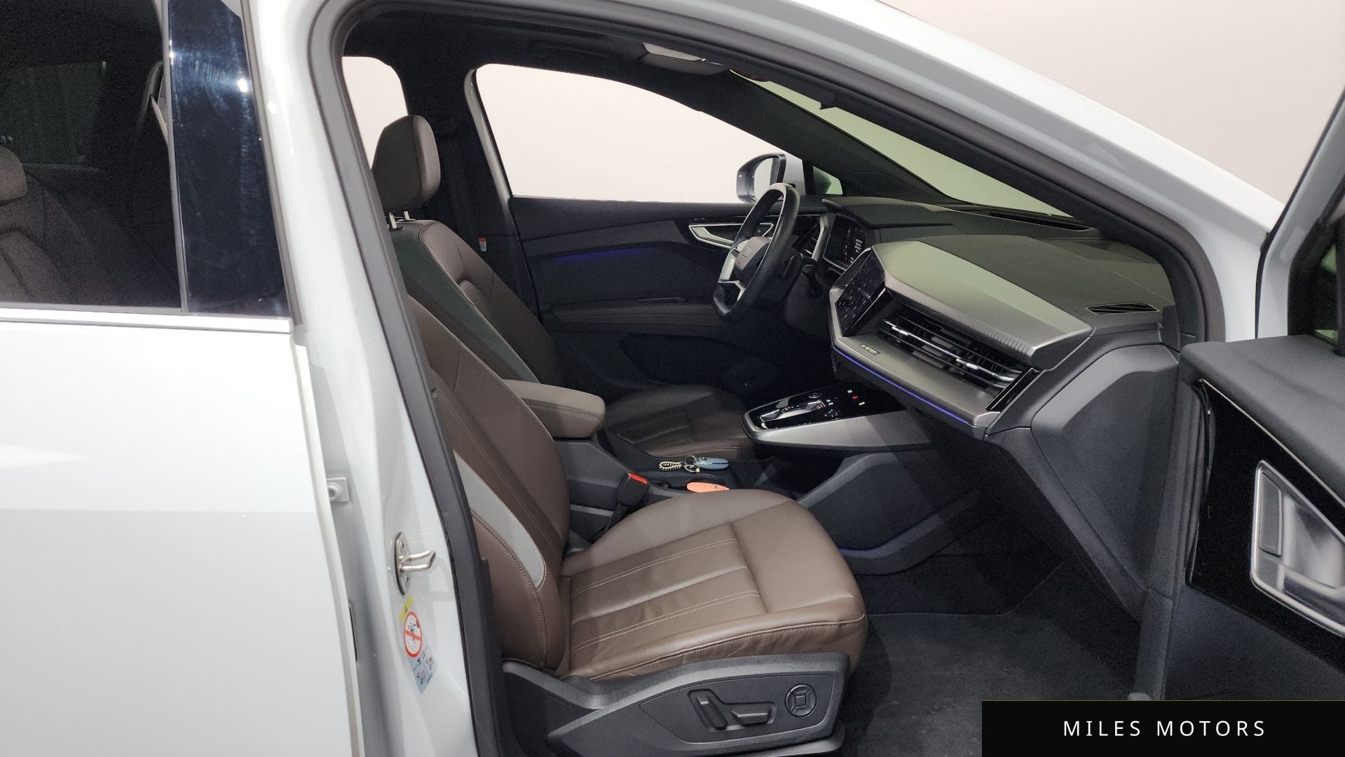 Audi Q4 e-tron 2023 — миниатюра 11