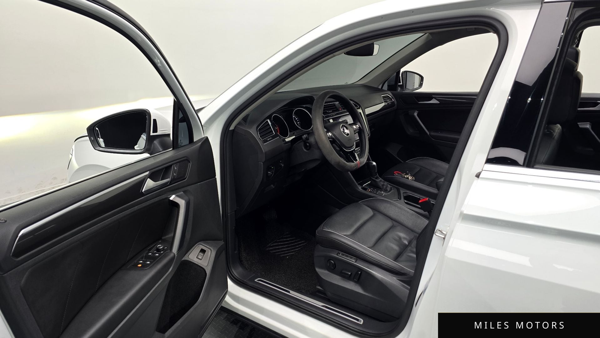 Volkswagen Tiguan 2020 — миниатюра 11