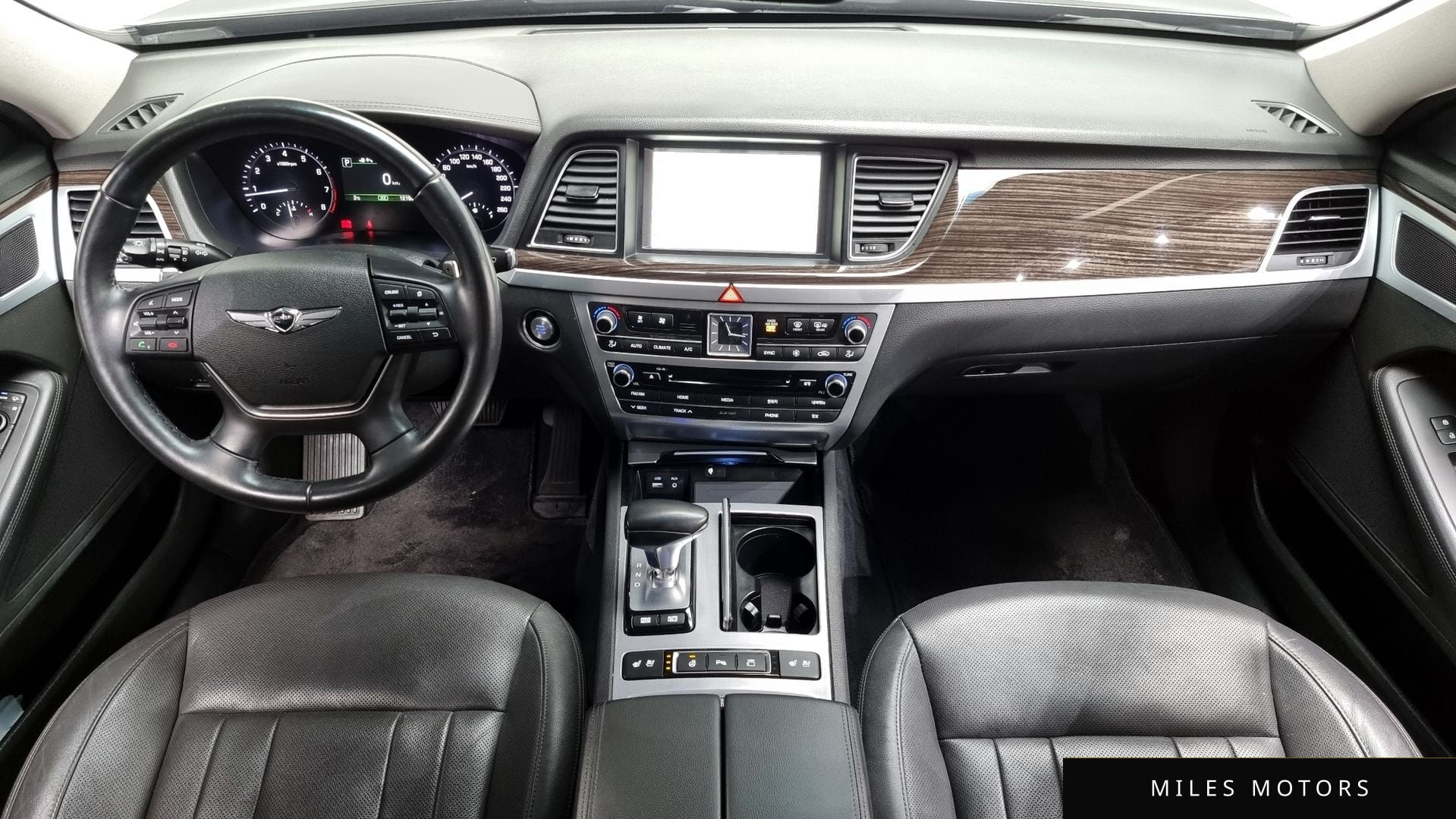 Genesis G80 2018 — миниатюра 7