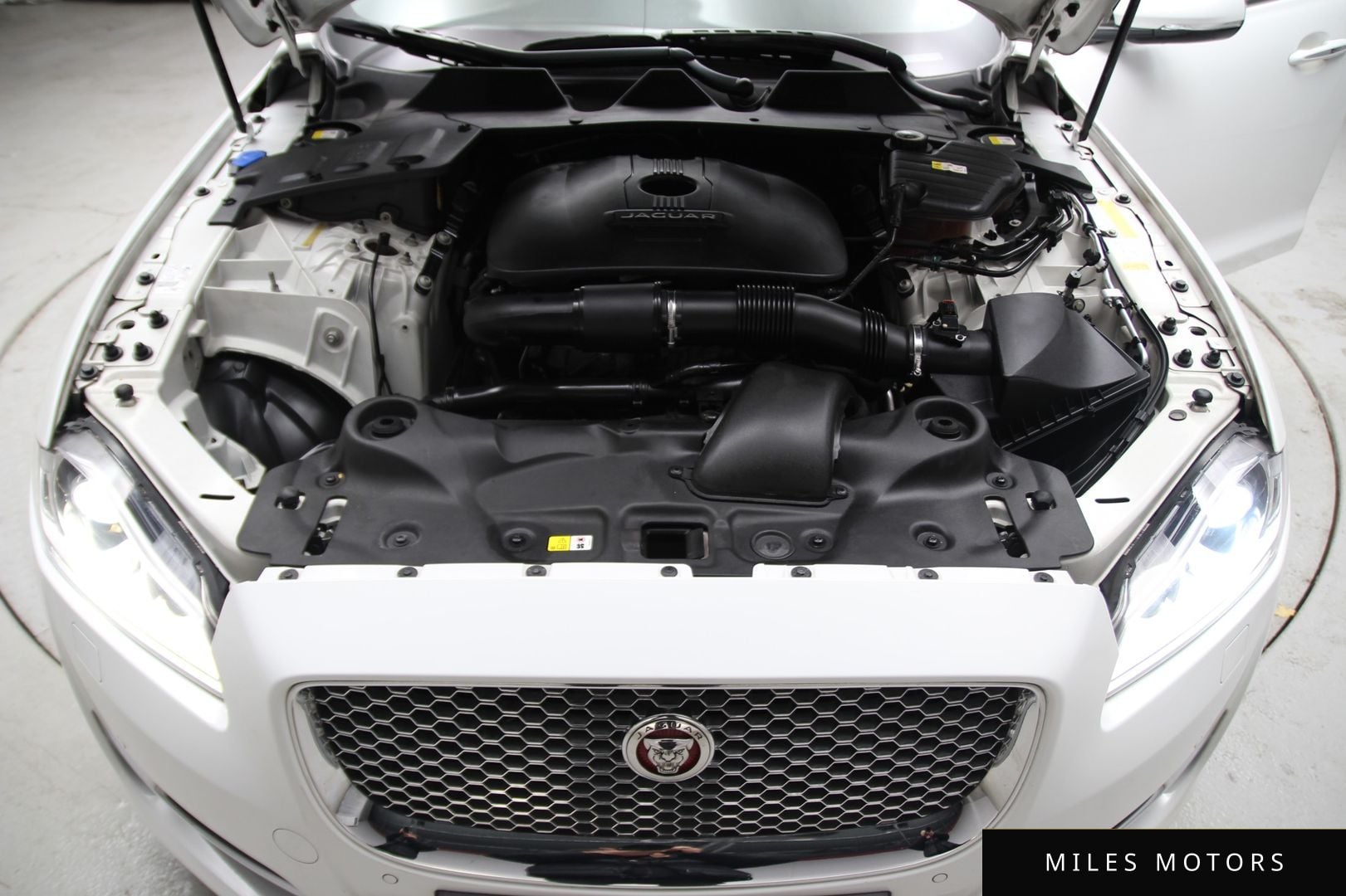 Jaguar All New XJ 2016 — миниатюра 6