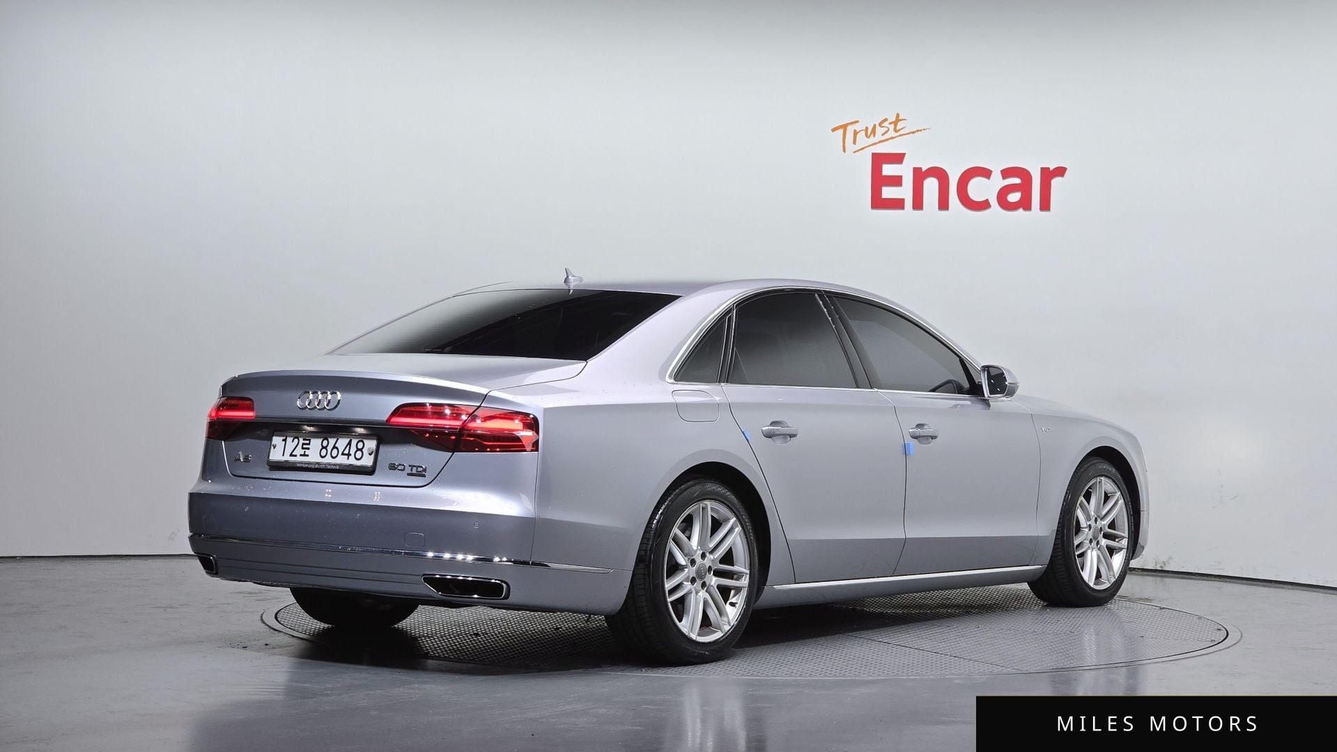 Audi A8 2015 — миниатюра 2