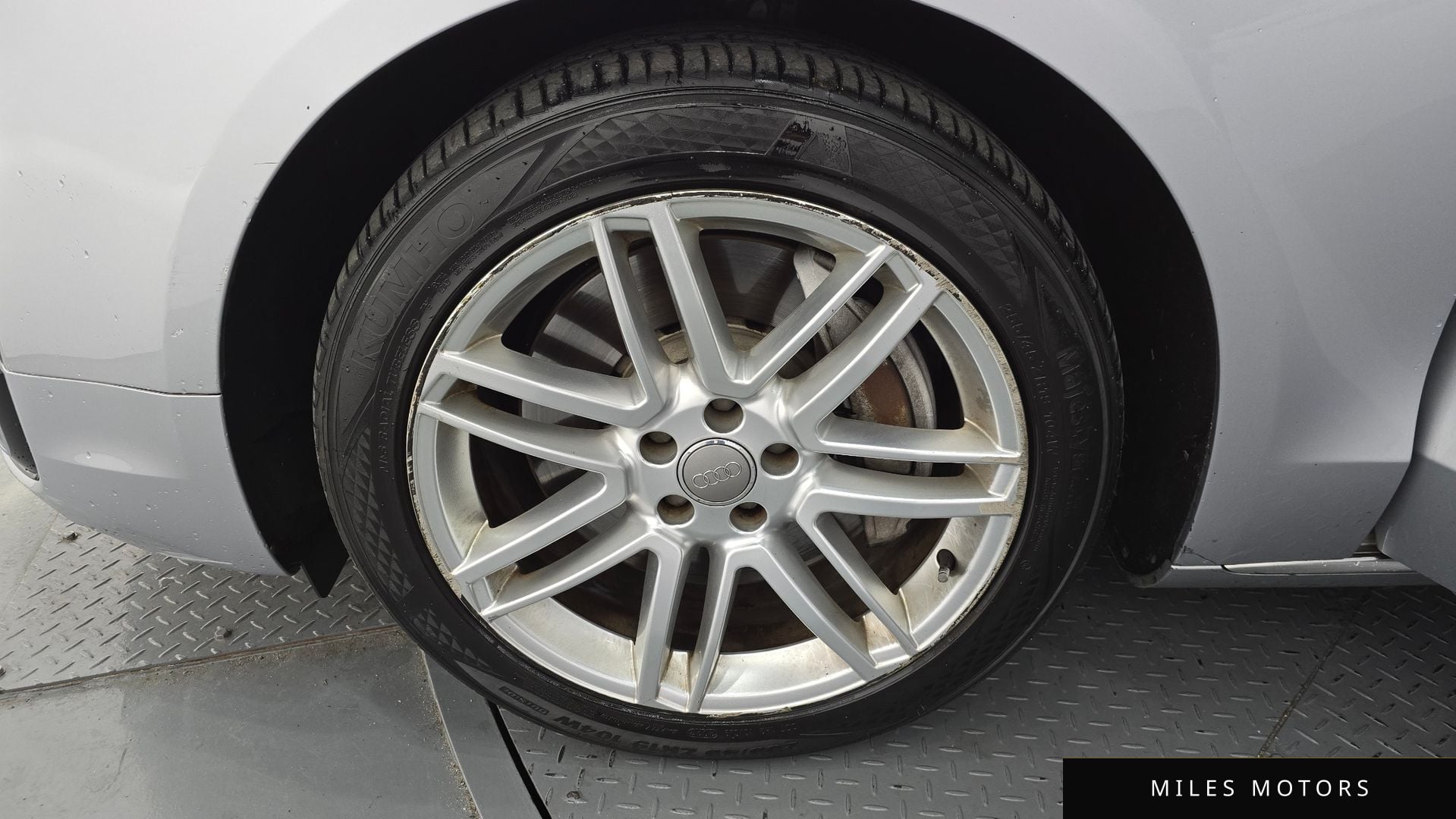 Audi A8 2015 — миниатюра 5