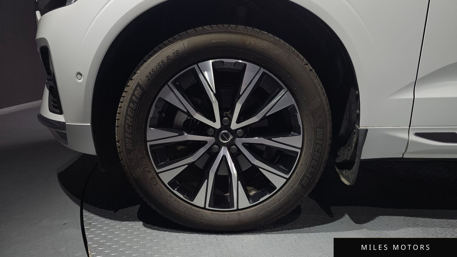 Volvo XC60 2024 — миниатюра 5