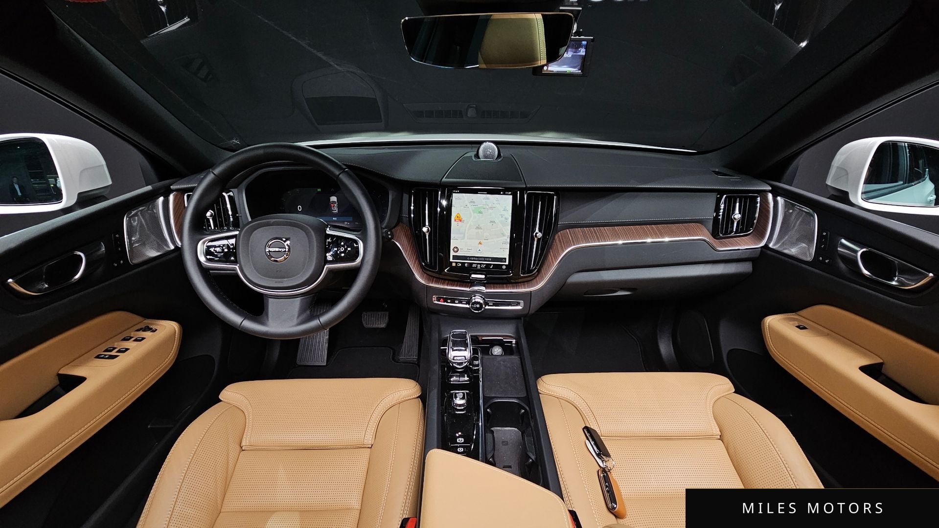 Volvo XC60 2024 — миниатюра 7