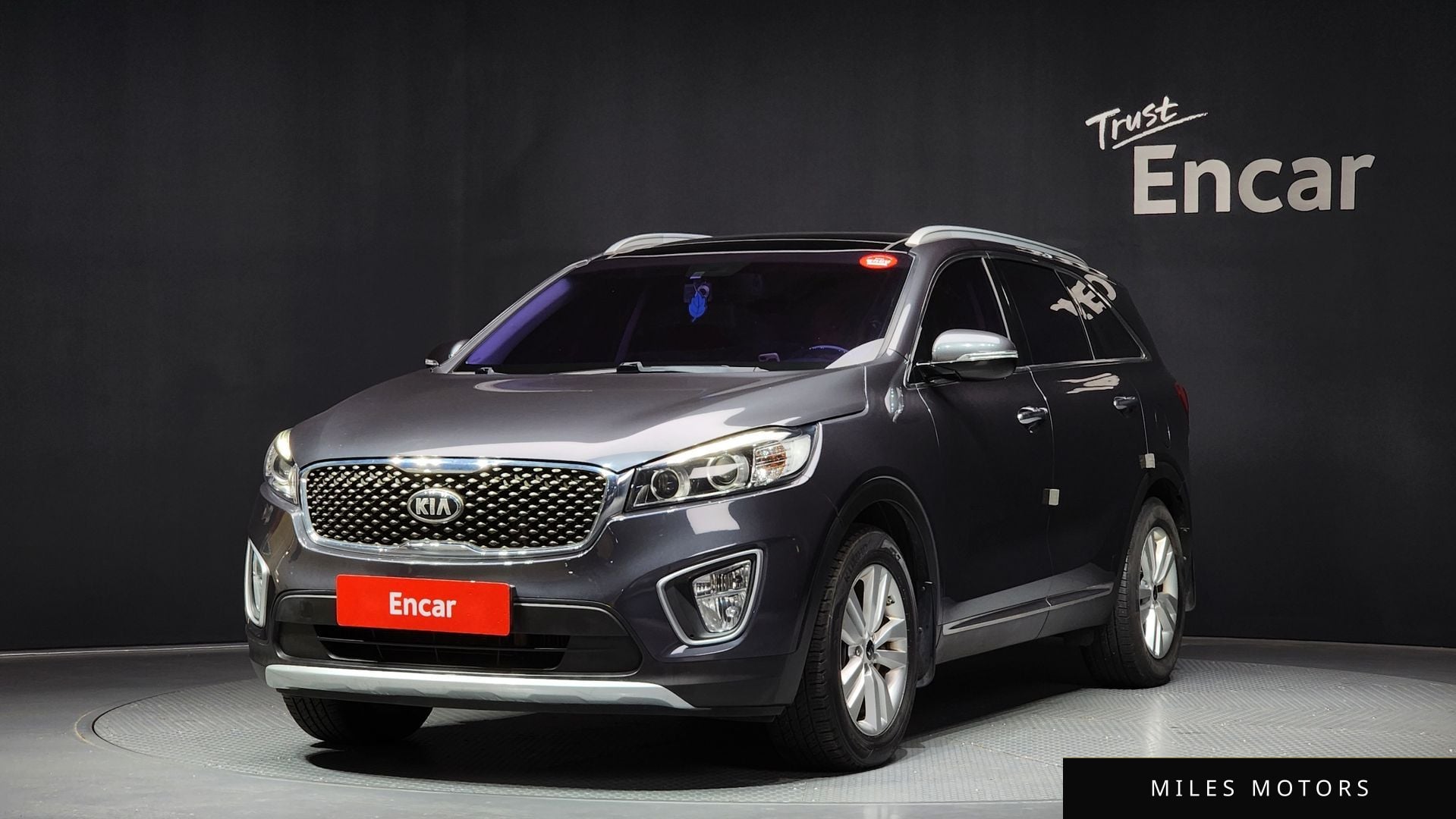 Kia Sorento 2016 — фото 1 из 12