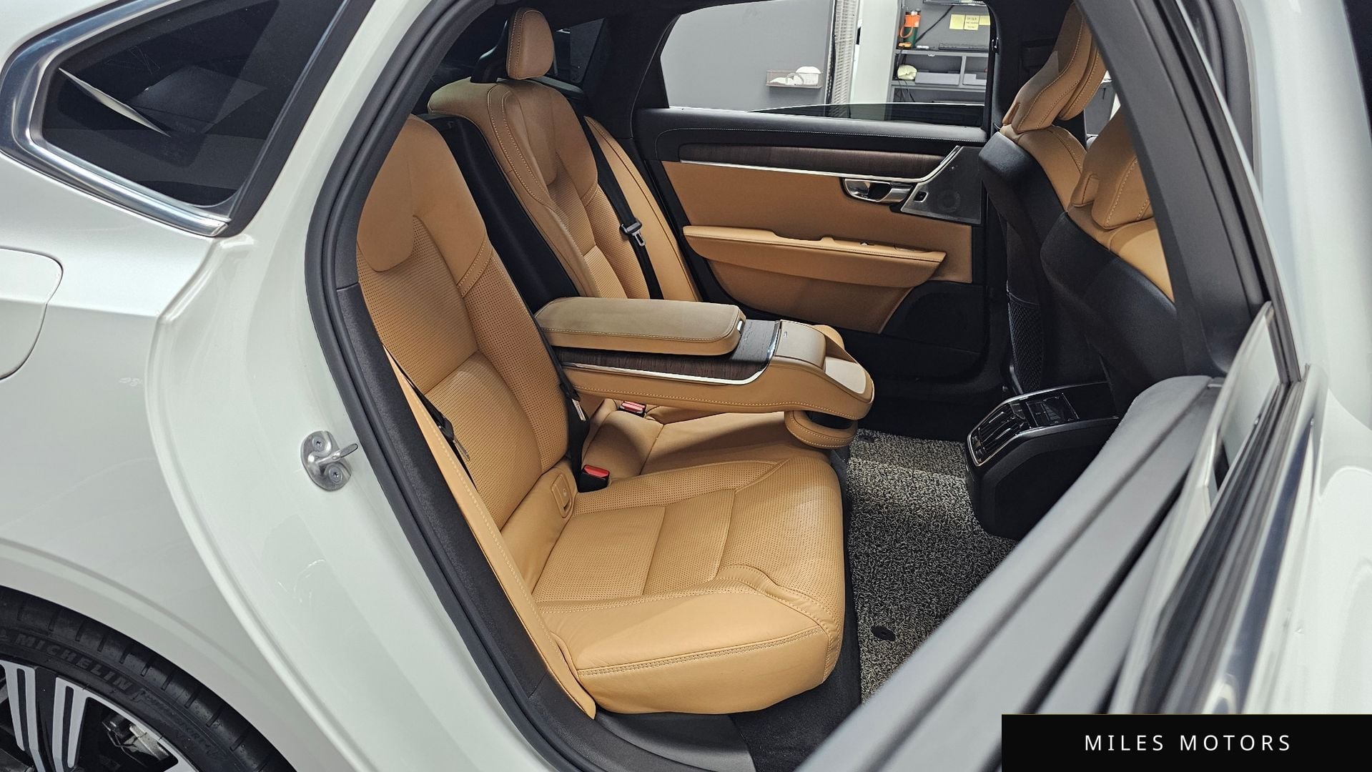Volvo S90 2023 — миниатюра 12