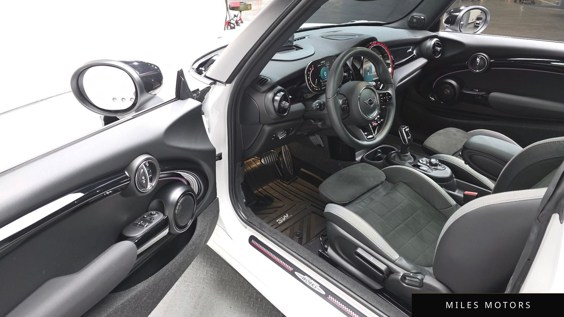 MINI Cooper S 2024 — миниатюра 12