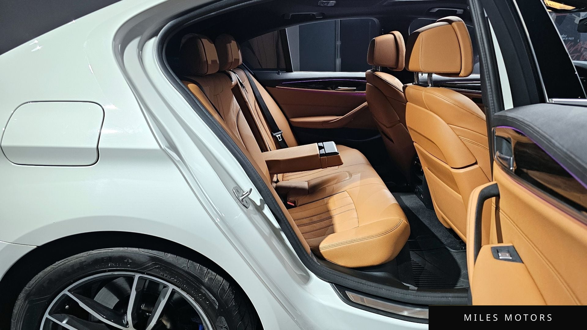 BMW 5 Series (G30) 2022 — миниатюра 12