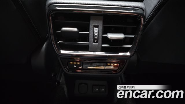 Лексус NX350h 2022 — миниатюра 17