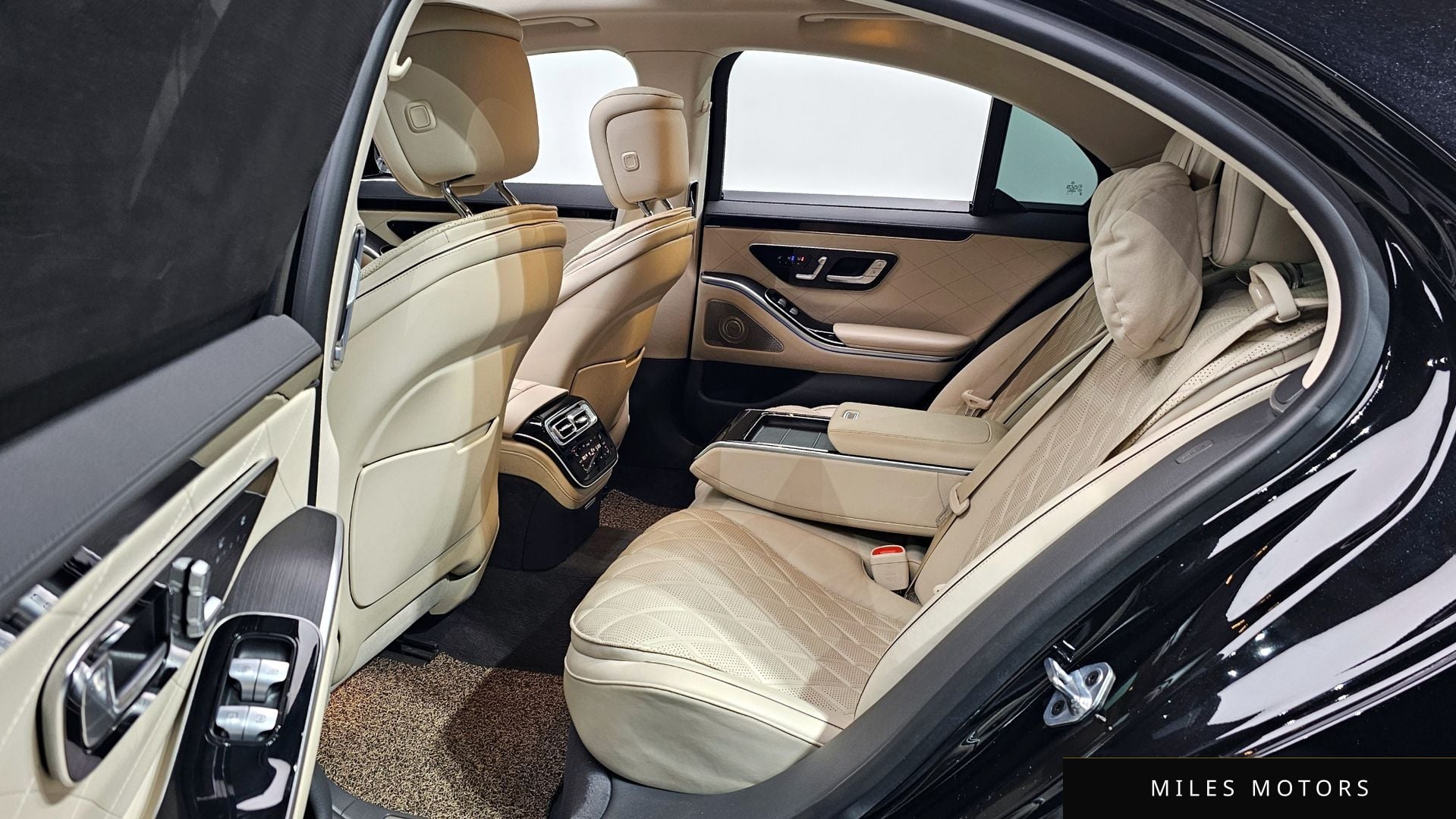 Mercedes-Benz S-Class W223 2022 — миниатюра 6