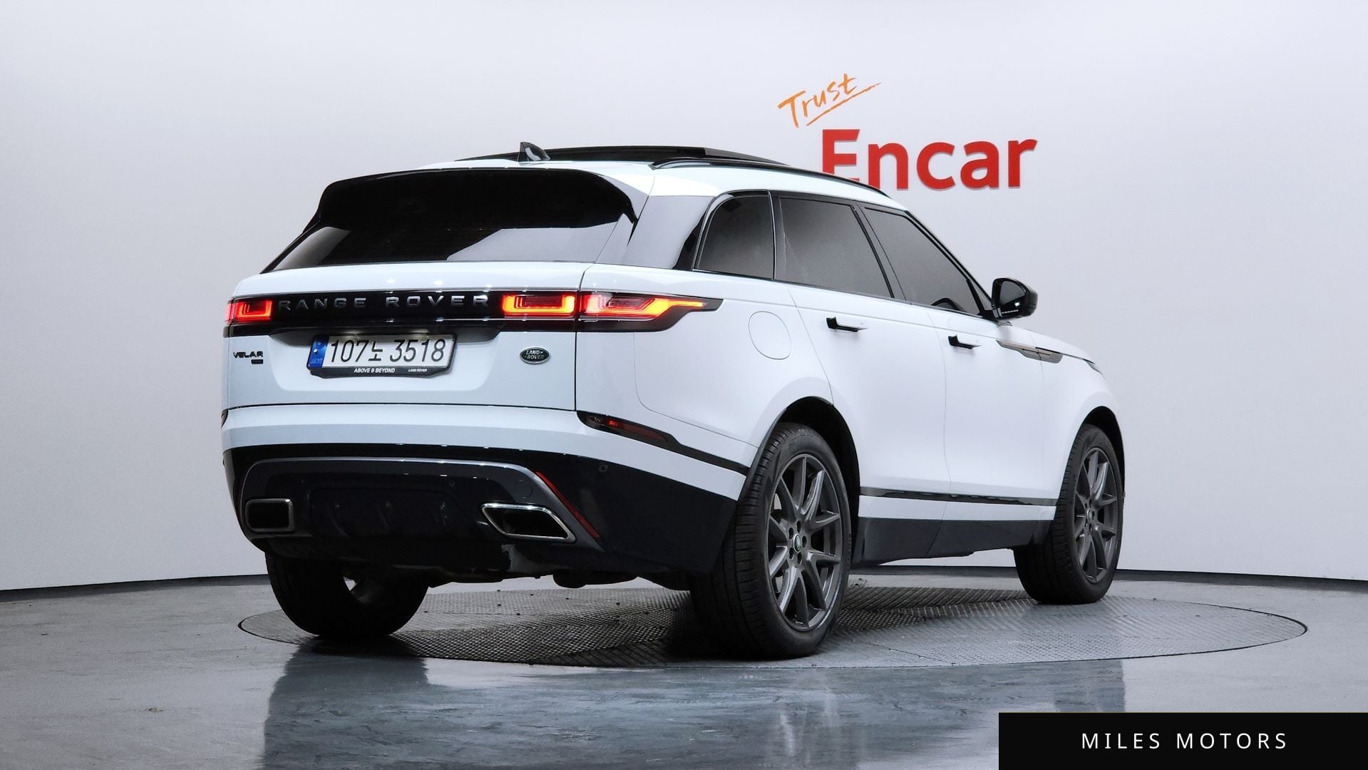 Land Rover Range Rover Velar 2022 — миниатюра 2