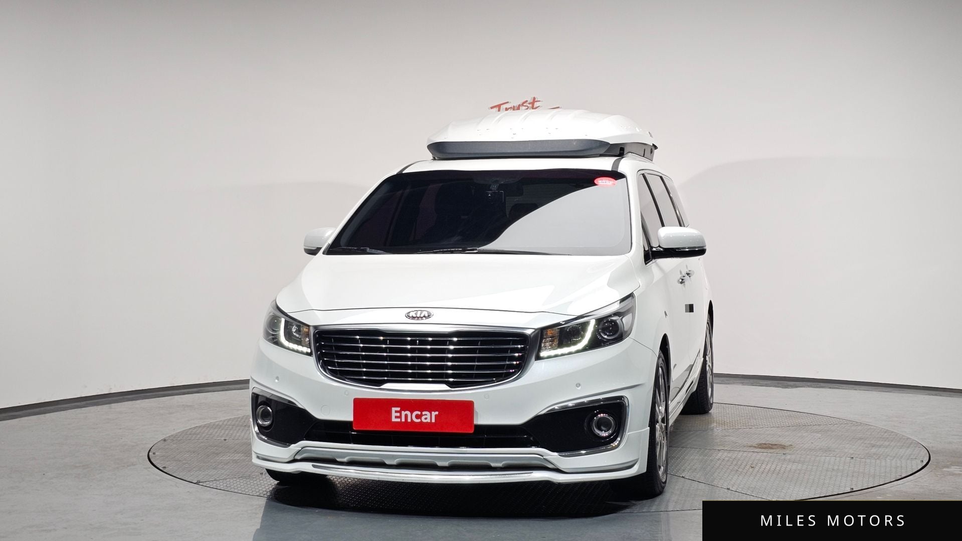 Kia Canival 2017 — миниатюра 3