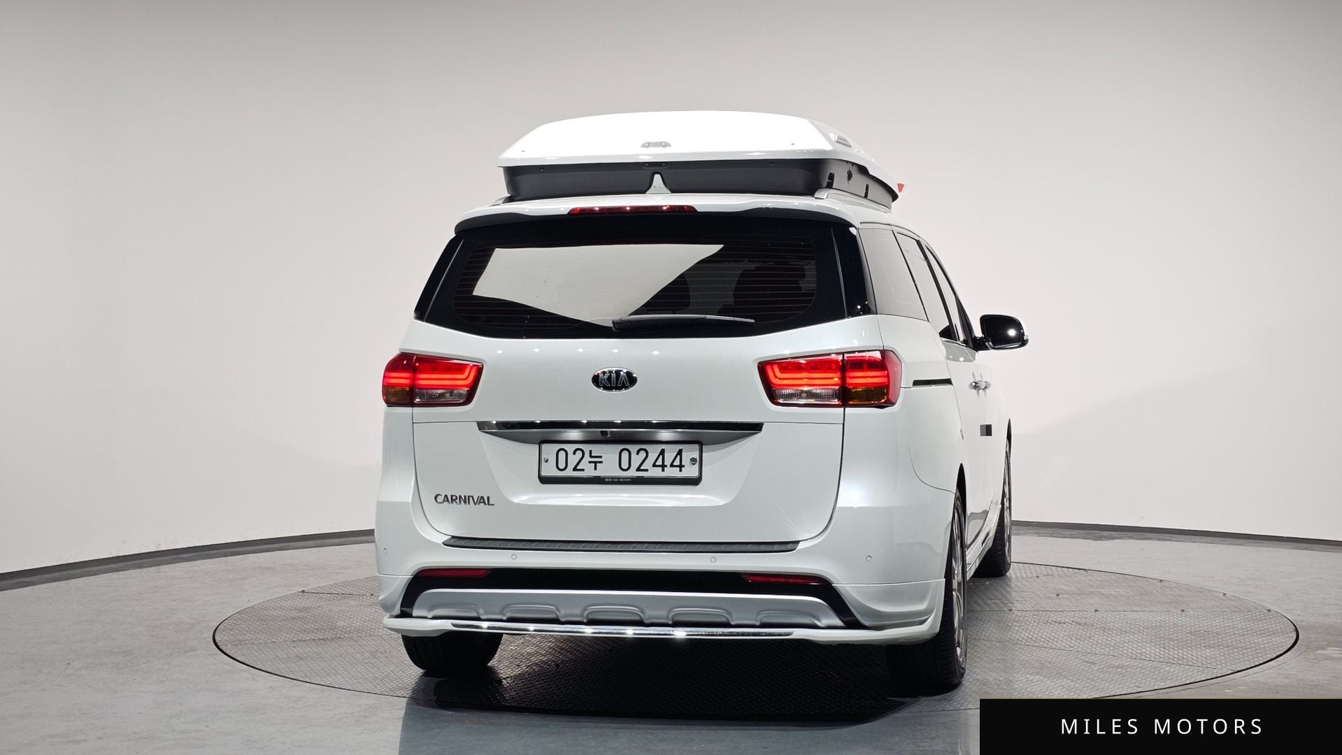 Kia Canival 2017 — миниатюра 4