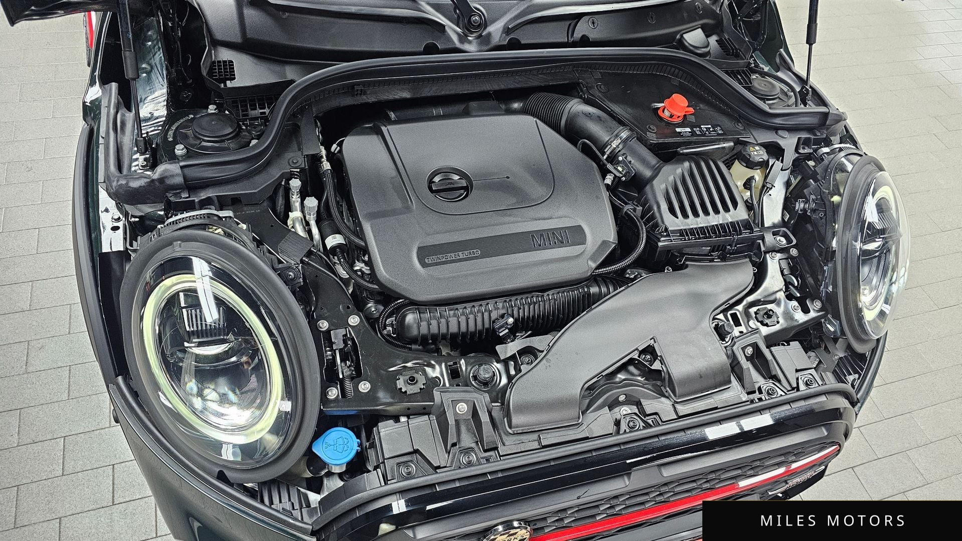 MINI Cooper S 2023 — миниатюра 6