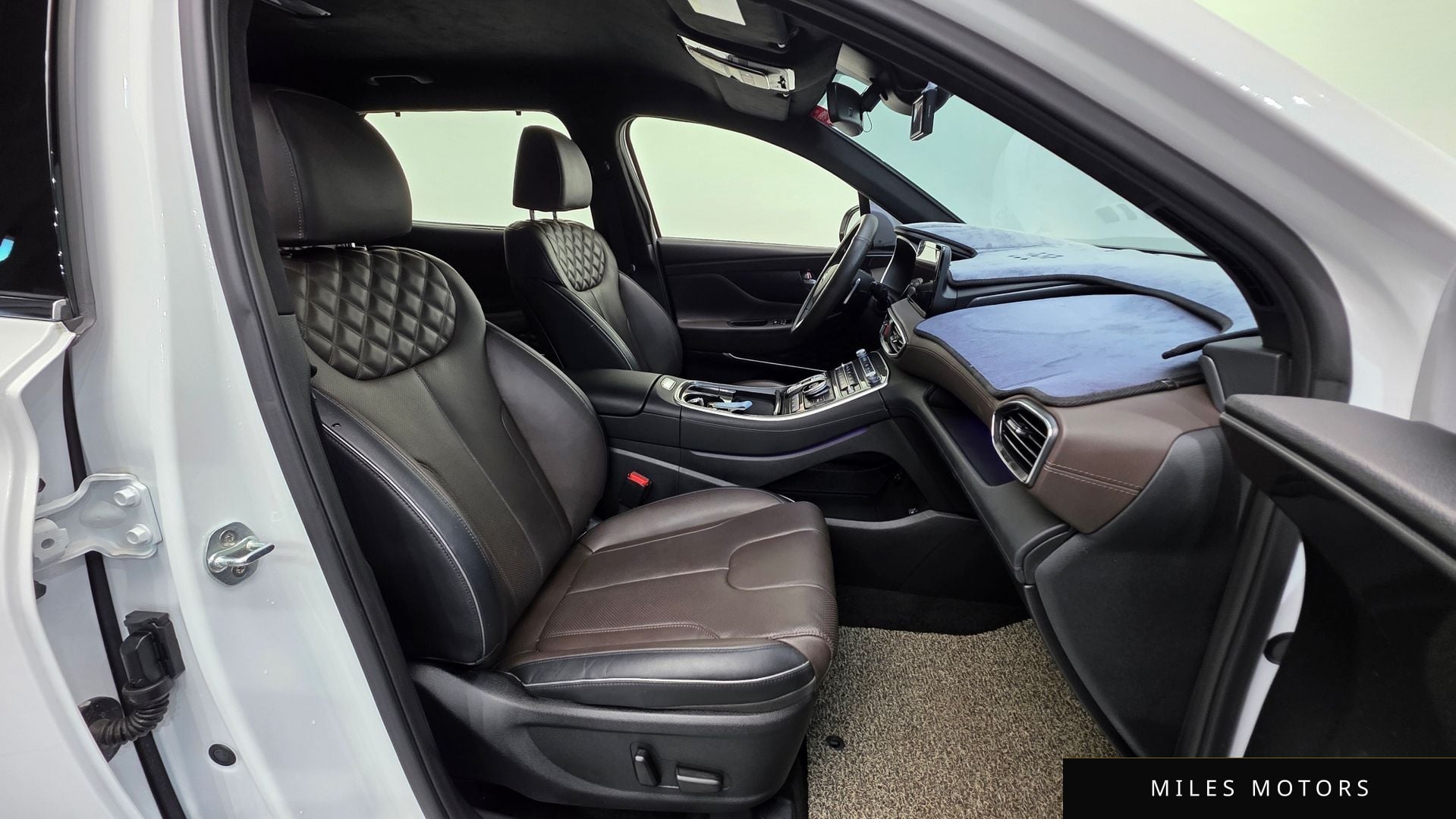 Hyundai Santafe 2021 — миниатюра 10