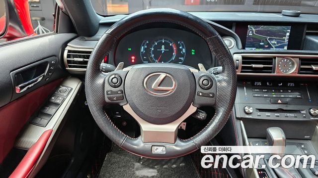 Лексус IS200t 2016 — миниатюра 13