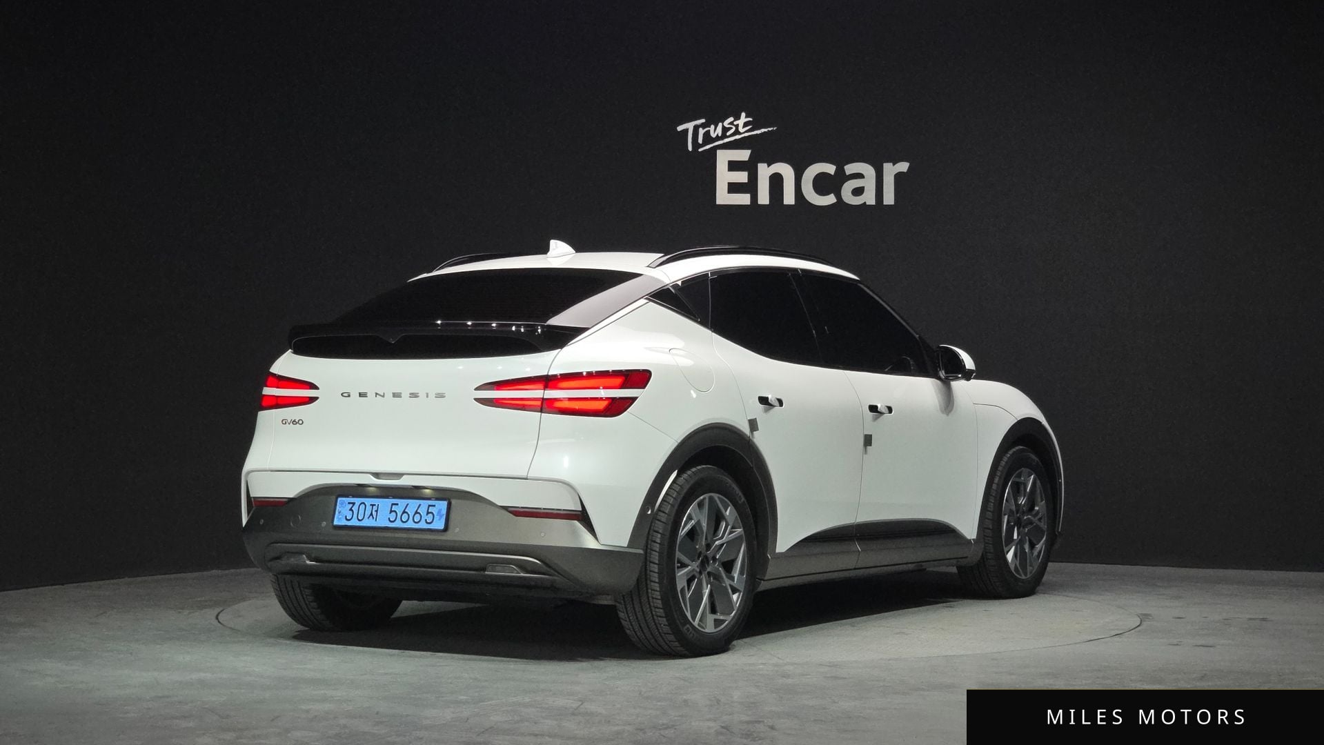 Genesis GV60 2022 — миниатюра 2