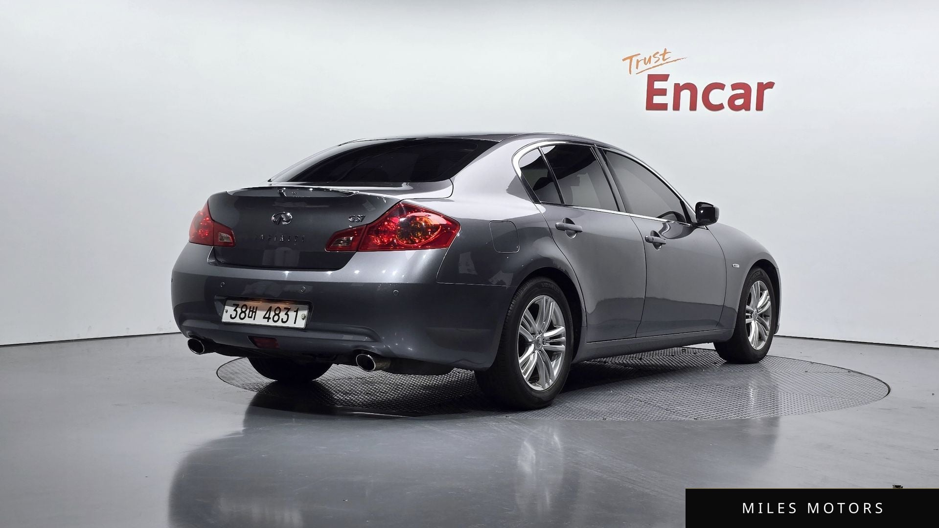 Infiniti G37 2010 — миниатюра 2