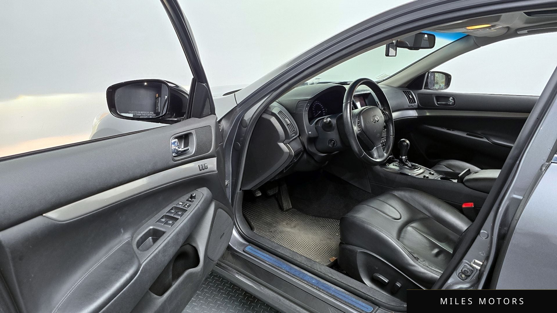 Infiniti G37 2010 — миниатюра 11