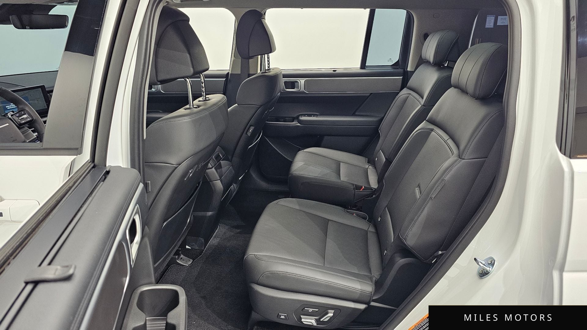 Hyundai Santafe 2025 — миниатюра 12