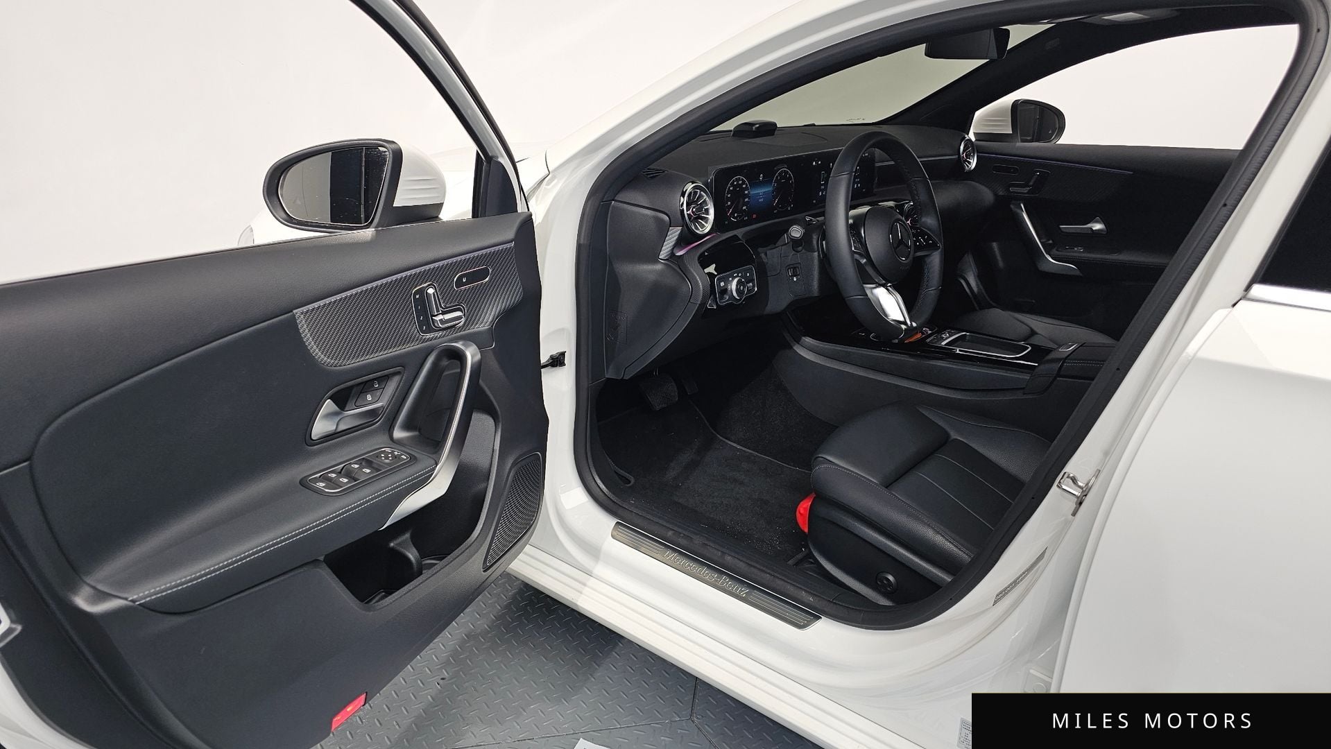 Mercedes-Benz A-Class W177 2026 — миниатюра 10
