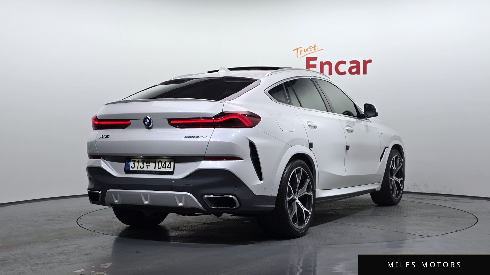 BMW X6 (G06) 2022 — миниатюра 2